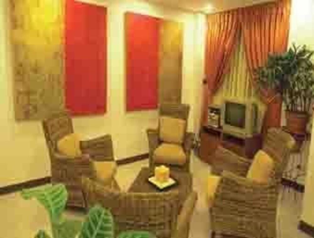 Microtel By Wyndham Baguio Baguio City Værelse billede