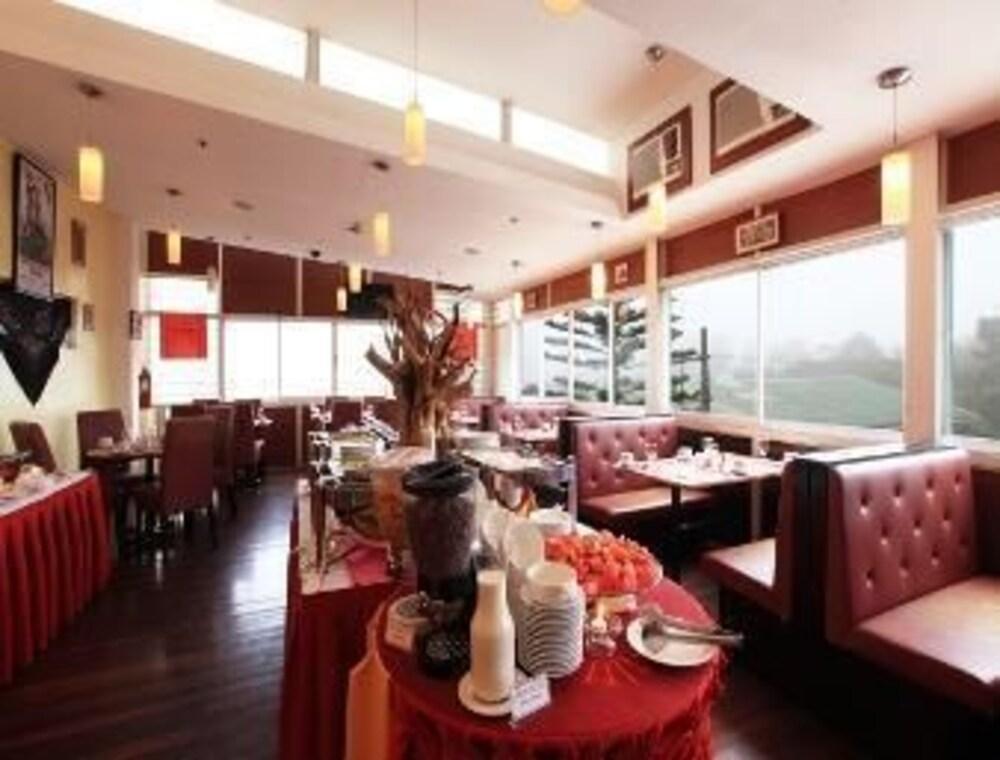 Microtel By Wyndham Baguio Baguio City Eksteriør billede