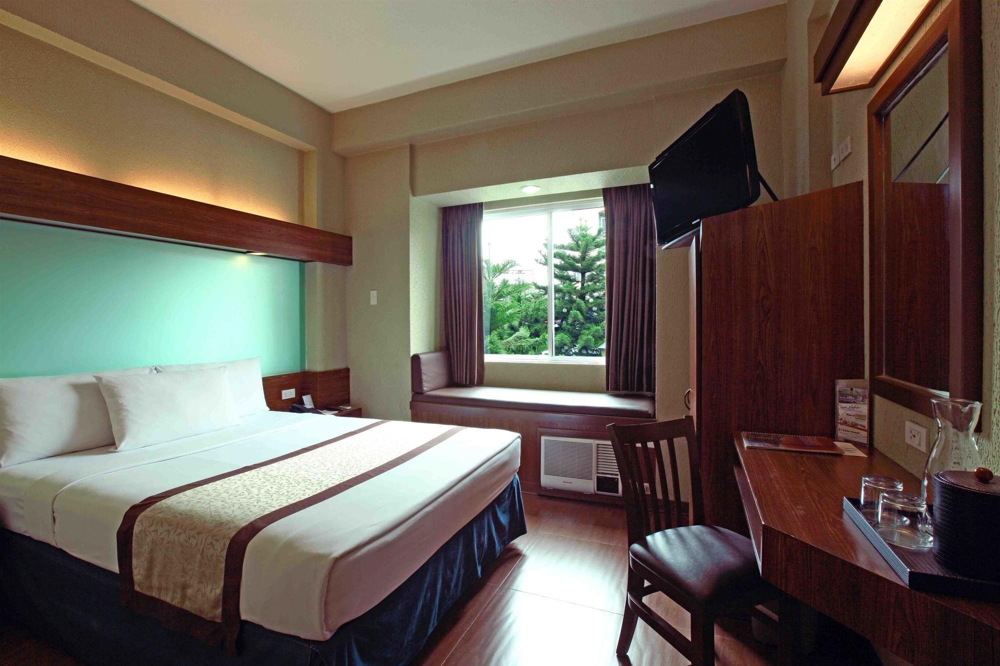 Microtel By Wyndham Baguio Baguio City Eksteriør billede