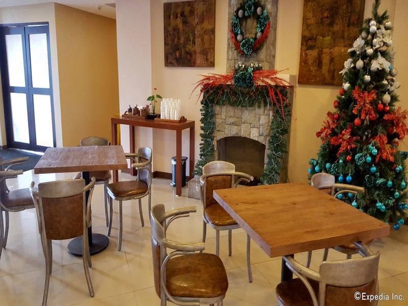 Microtel By Wyndham Baguio Baguio City Eksteriør billede